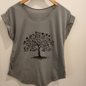 
                  
                    Load image into Gallery viewer, T Shirt Tree of Life
                  
                