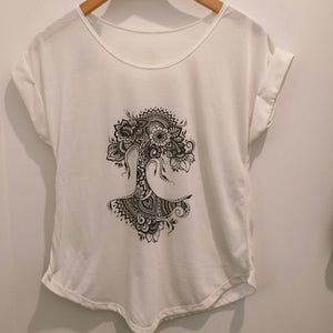 
                  
                    Load image into Gallery viewer, T Shirt Tree
                  
                