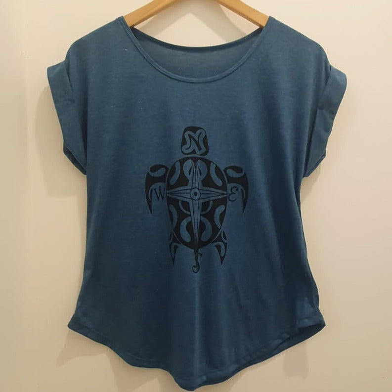 
                  
                    Load image into Gallery viewer, T Shirt Turtle
                  
                