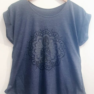 
                  
                    Load image into Gallery viewer, T Shirt Yogi
                  
                