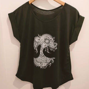 
                  
                    Load image into Gallery viewer, T Shirt Tree
                  
                