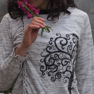 
                  
                    Load image into Gallery viewer, Top Tree Longsleeve
                  
                