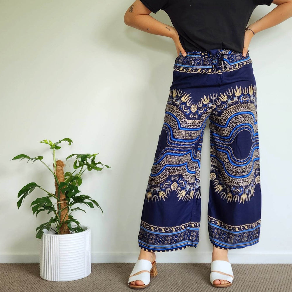 
                  
                    Load image into Gallery viewer, Uluwatu Pants
                  
                
