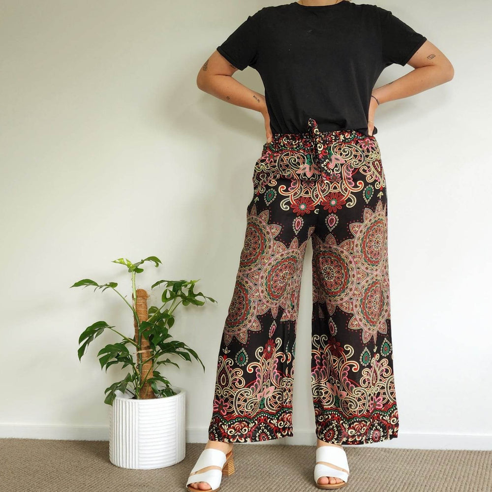 
                  
                    Load image into Gallery viewer, Uluwatu Pants
                  
                