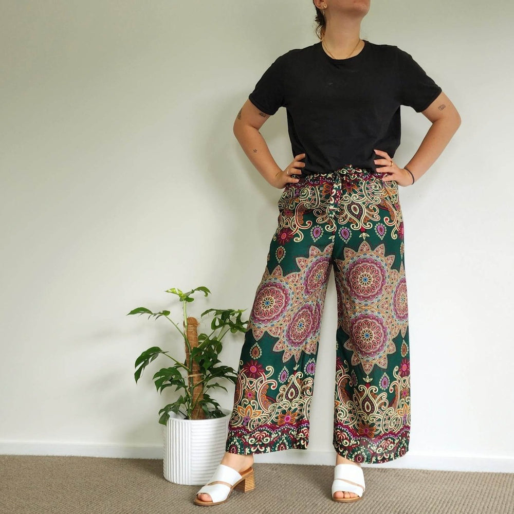 
                  
                    Load image into Gallery viewer, Uluwatu Pants
                  
                