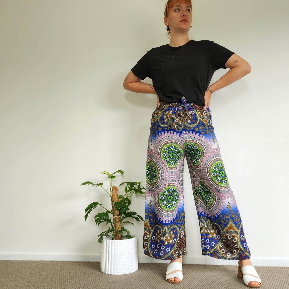 
                  
                    Load image into Gallery viewer, Uluwatu Pants
                  
                