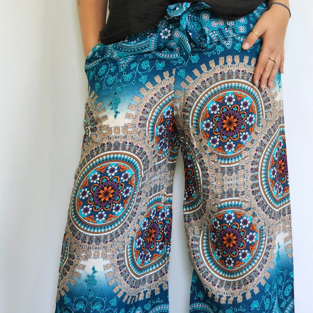 
                  
                    Load image into Gallery viewer, Uluwatu Pants
                  
                