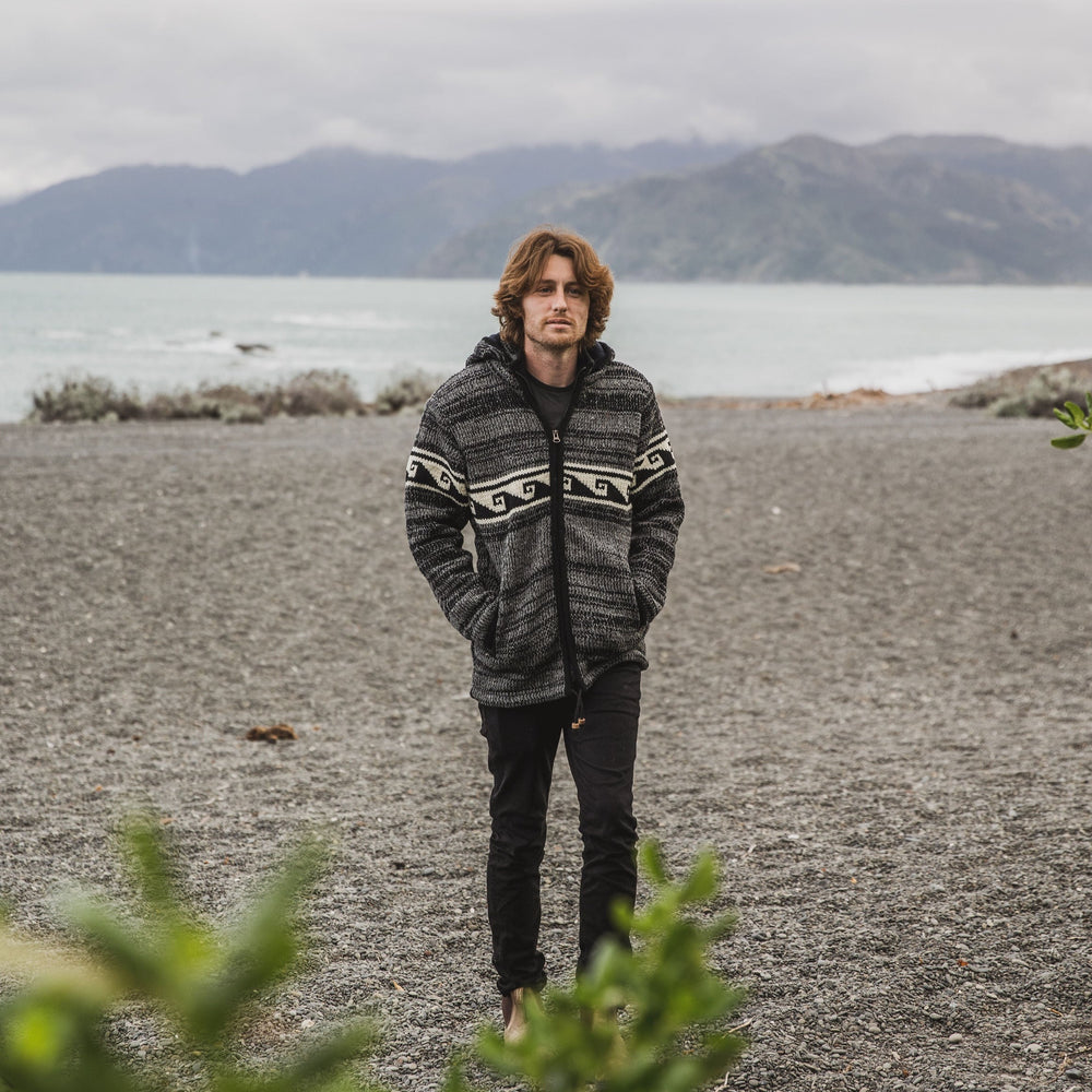 
                  
                    Load image into Gallery viewer, UNISEX WAVE JACKET
                  
                