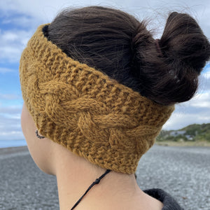 
                  
                    Load image into Gallery viewer, Cable Wool Headband
                  
                