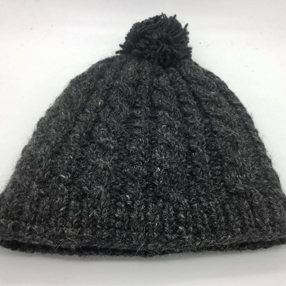 
                  
                    Load image into Gallery viewer, Wool Cable Pom Pom Hat
                  
                