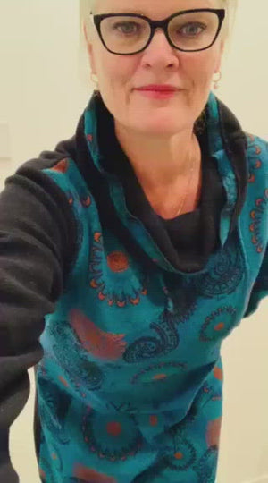 
                  
                    Load and play video in Gallery viewer, Tunic Dress P9
                  
                