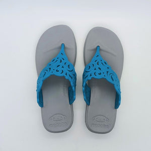 
                  
                    Load image into Gallery viewer, Bella Jandals
                  
                