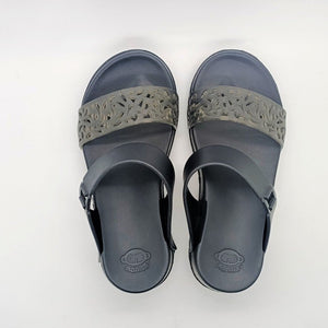 
                  
                    Load image into Gallery viewer, Macy Sandals
                  
                